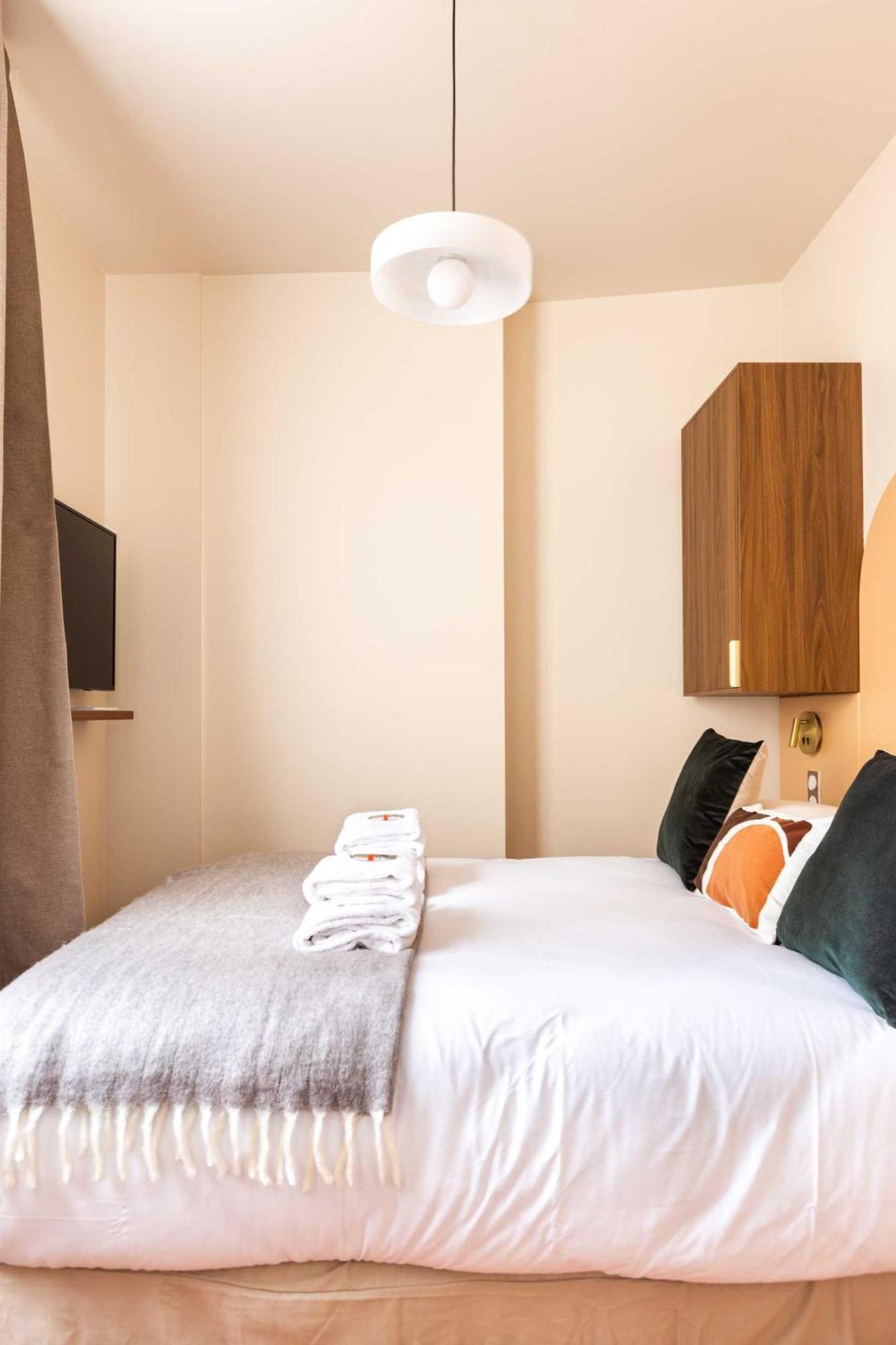 Residence Port Royal - Jardin Du Luxembourg ปารีส ภายนอก รูปภาพ