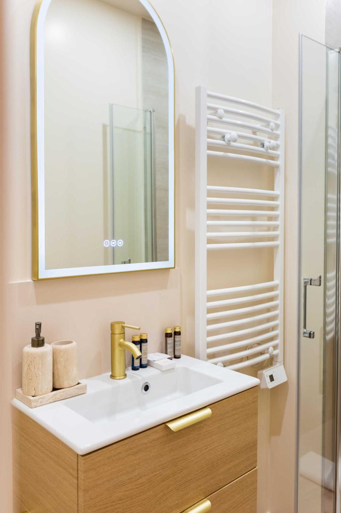 Residence Port Royal - Jardin Du Luxembourg ปารีส ภายนอก รูปภาพ